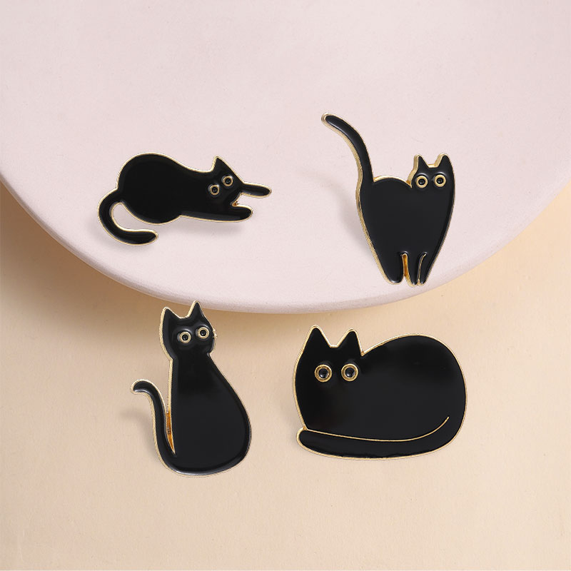 Cute Big Eyes Black Cat Enamel - đánh giá và giá Edc Everyday Carry Knives